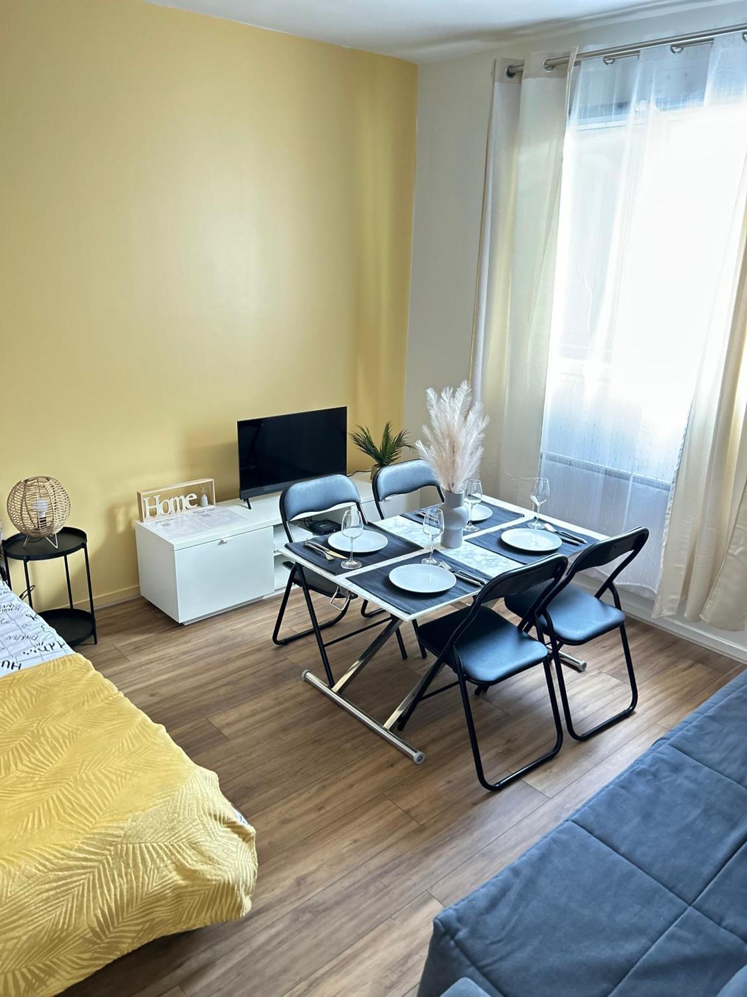 Maisonnette Studio Parc Asterix I Roissy Cdg I Chateau De Chantilly I Paris La Chapelle-en-Serval Екстериор снимка